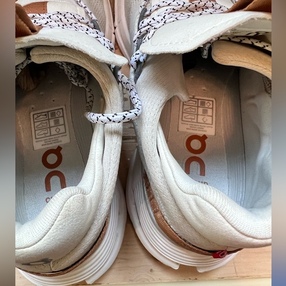 ON Running Cloudnova - White Pearl / Brown - Women’s Size 8 - Picture 8 of 10